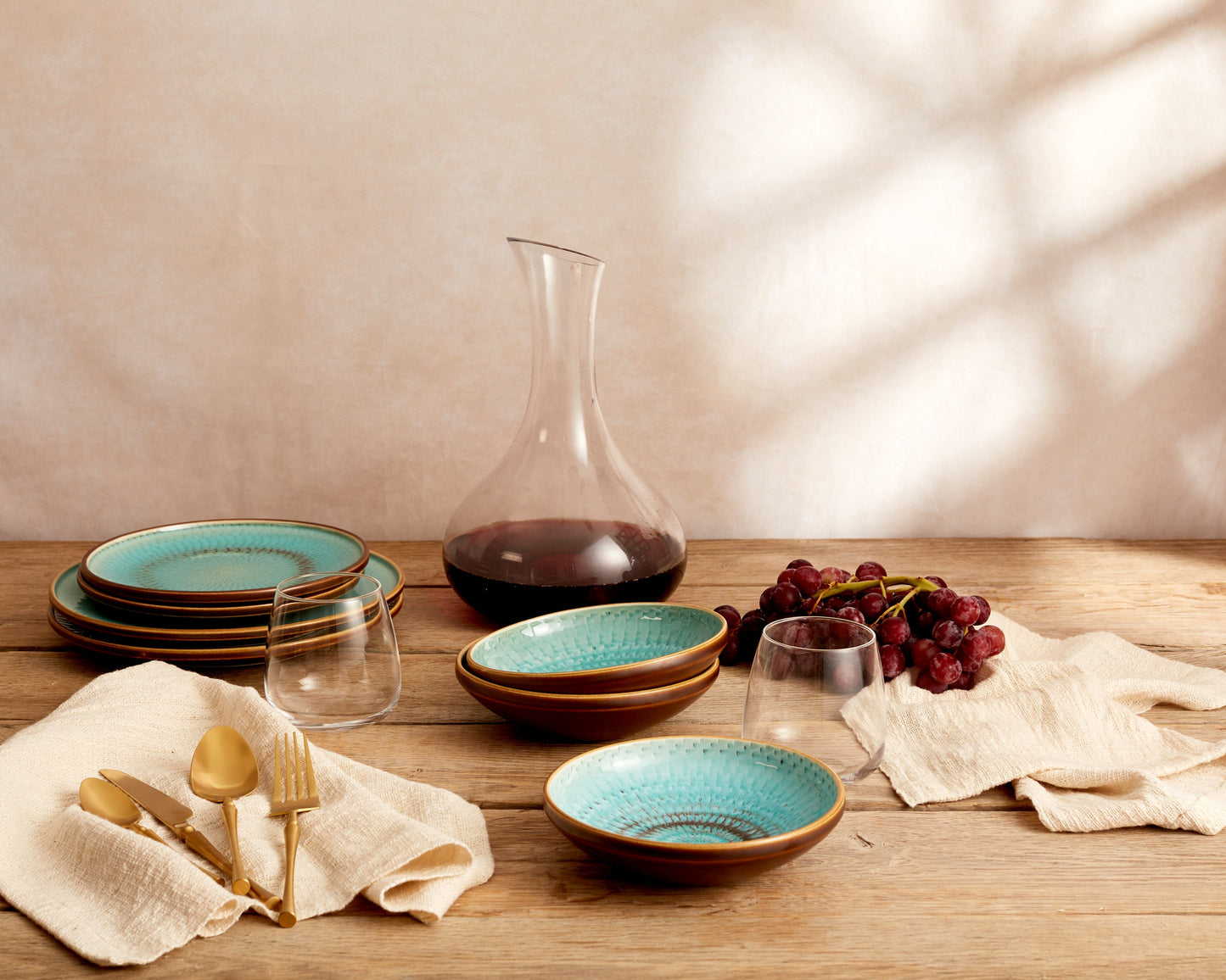 Josephine Porcelain Round Starter Plate