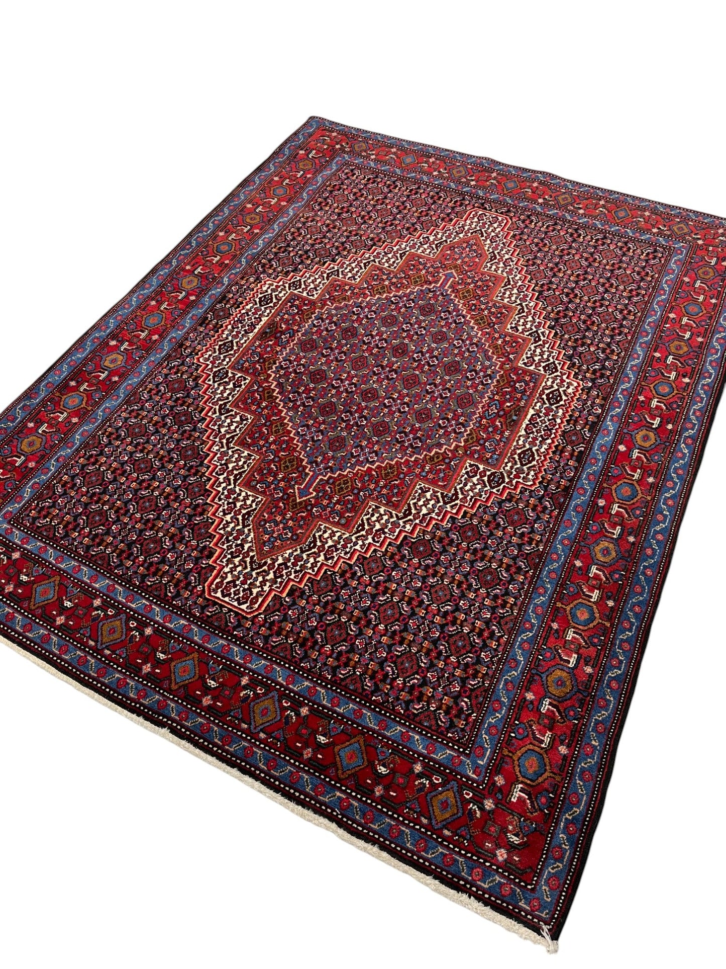 Senneh Persian Vintage Hand Knotted Wool Rug - 160 x 120 cm